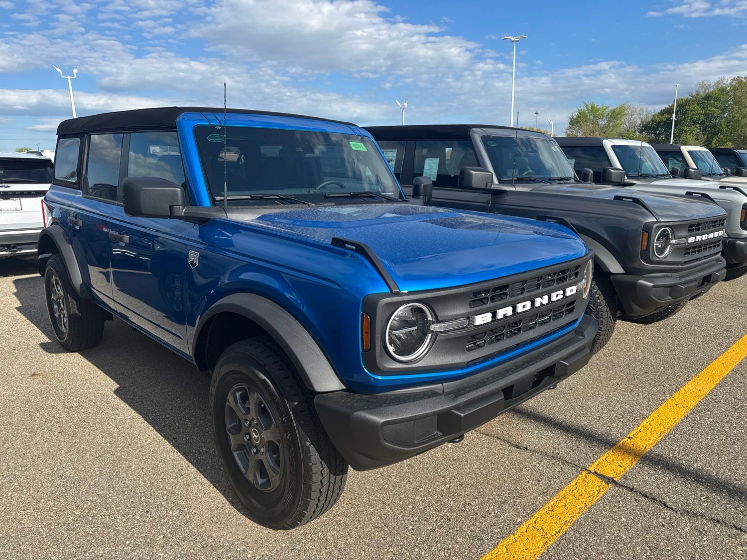 Thumbnail: 2026 Ford Bronco - 6