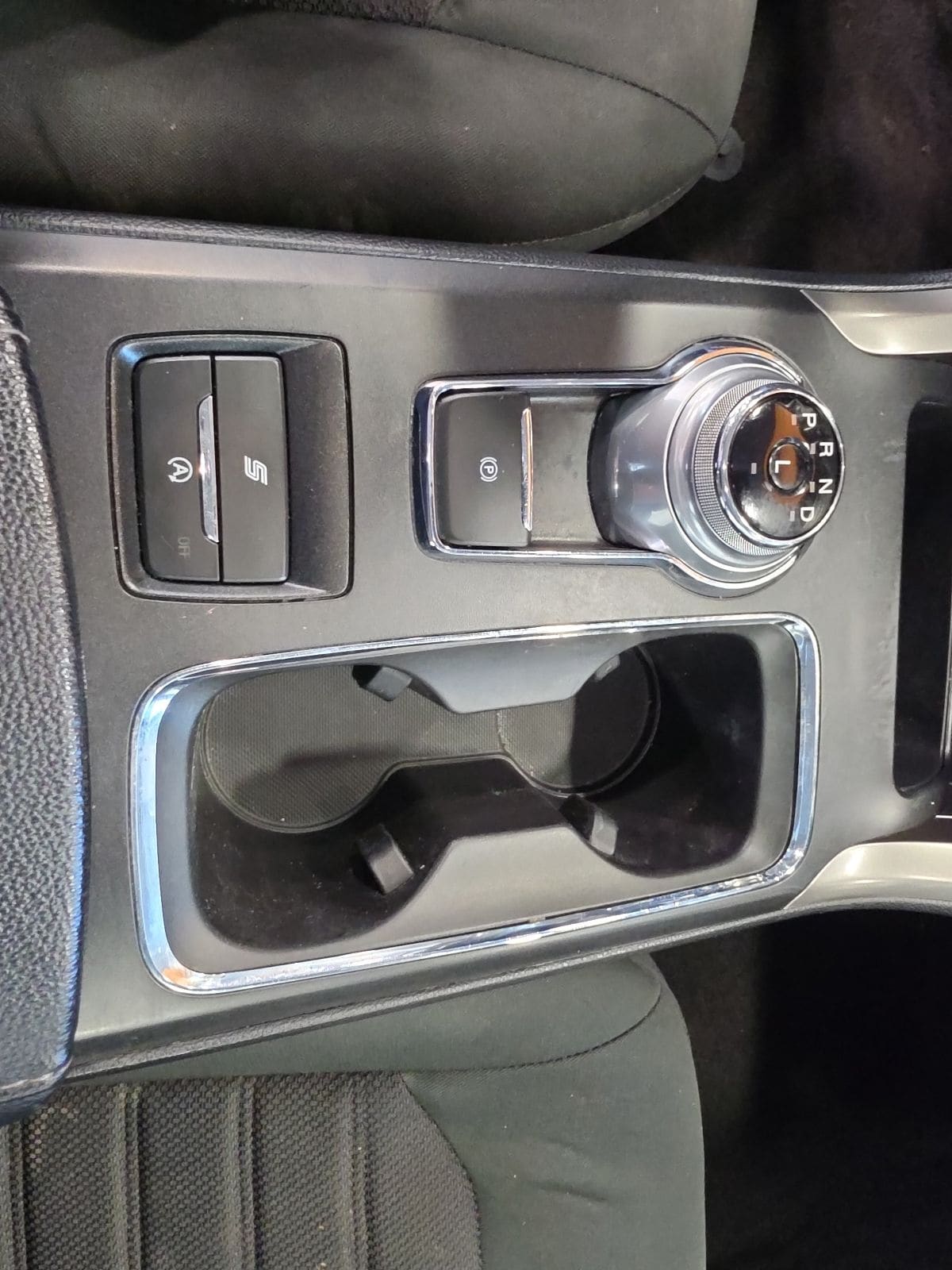 Thumbnail: 2020 Ford Fusion - 19