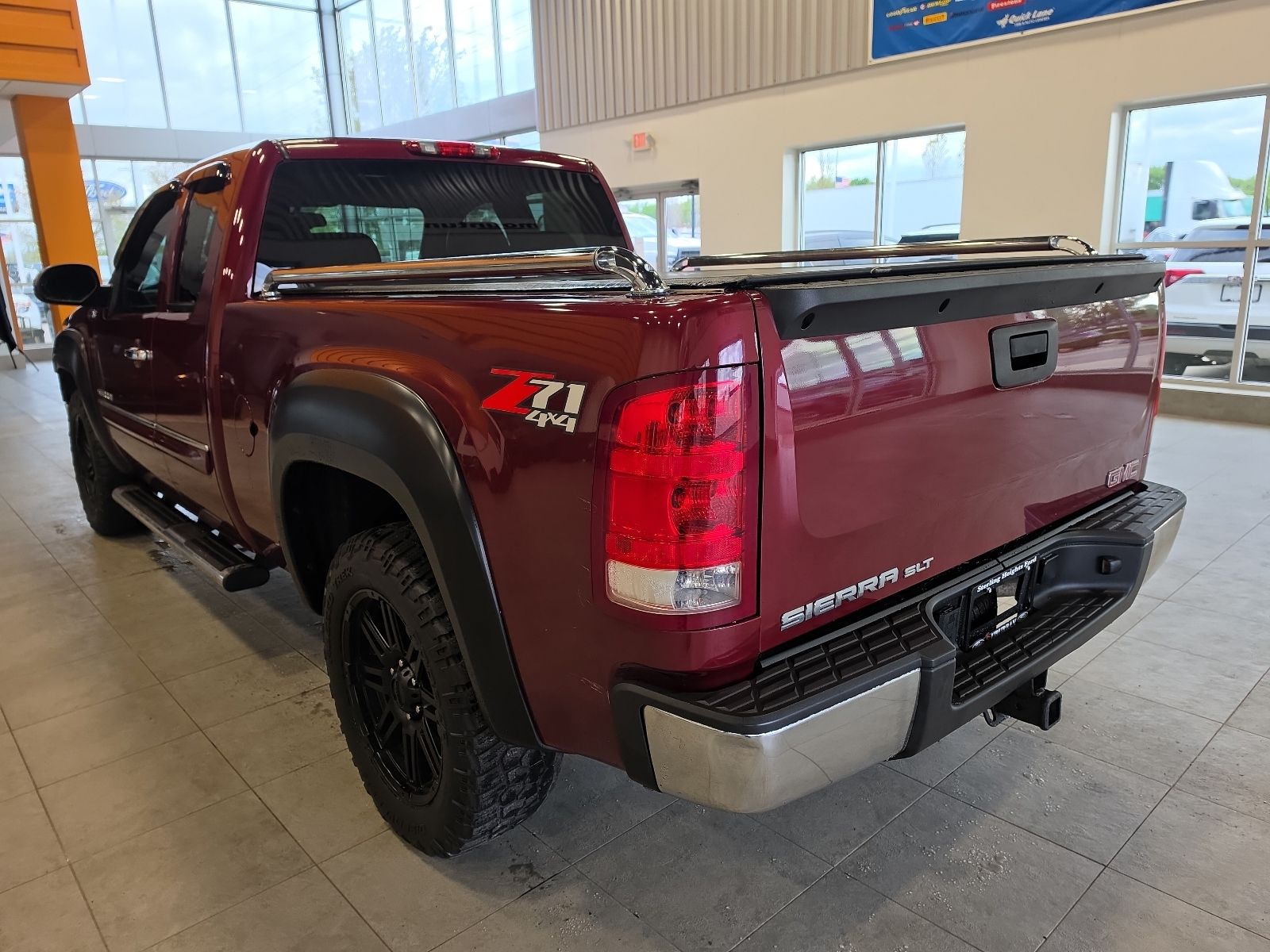 Thumbnail: 2013 GMC Sierra 1500 - 14