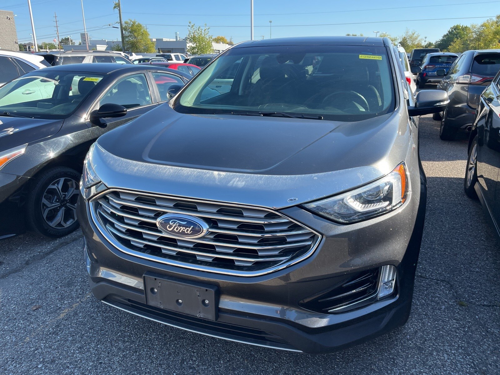 2019 Ford Edge SEL photo 4