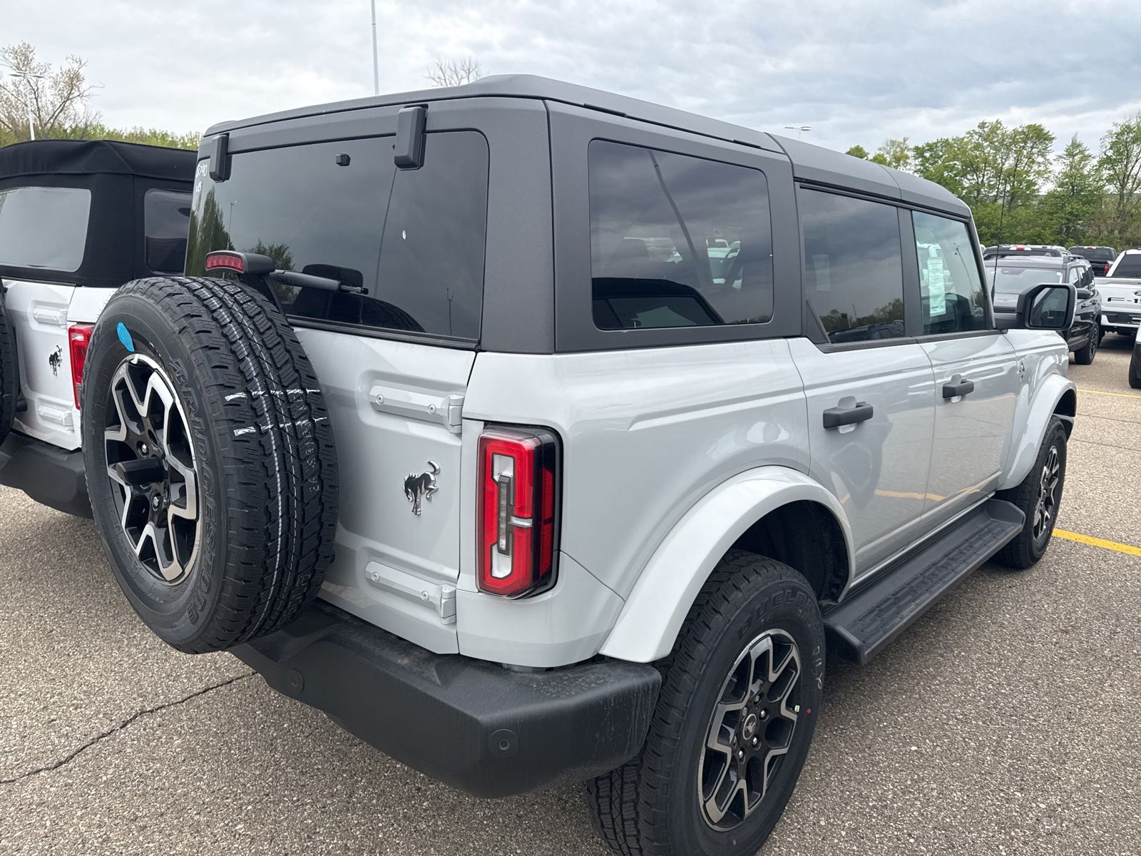 Thumbnail: 2026 Ford Bronco - 11