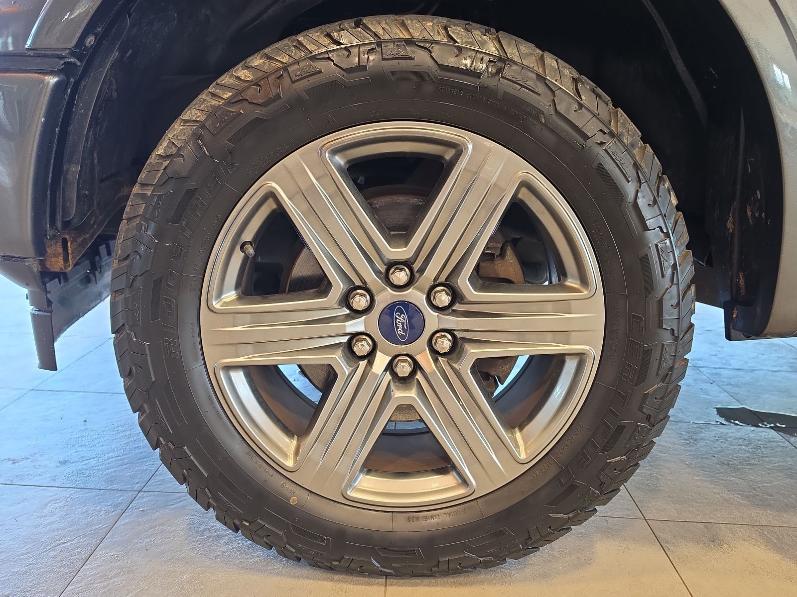 Thumbnail: 2018 Ford F-150 - 13
