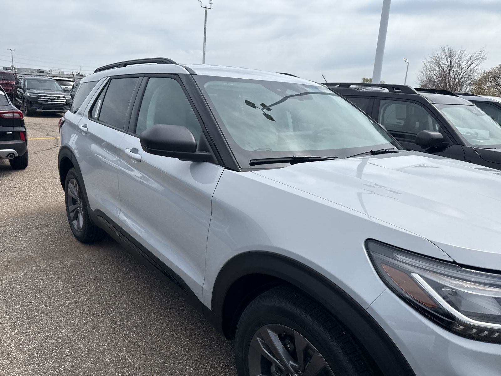 Thumbnail: 2026 Ford Explorer - 9