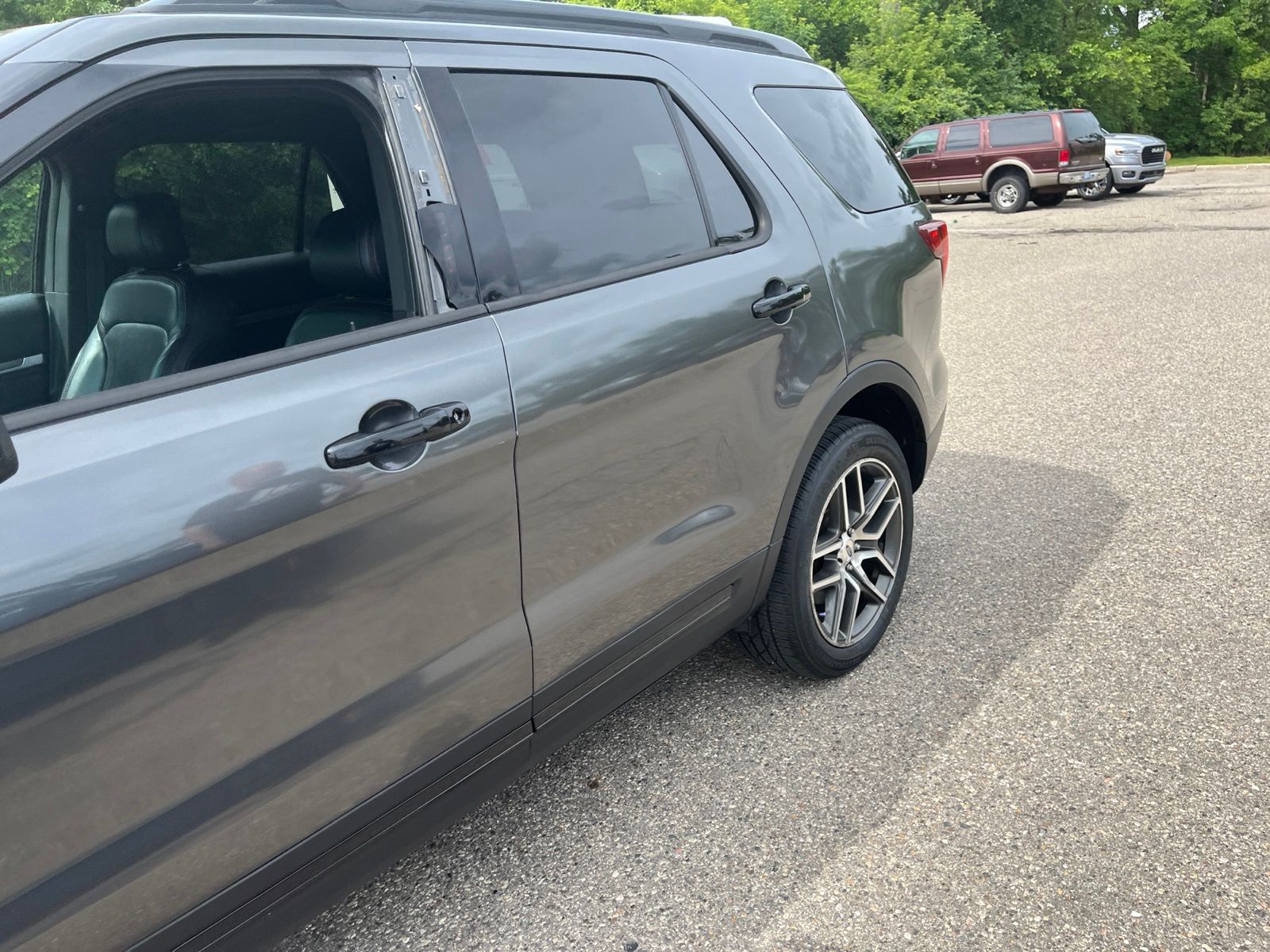 Thumbnail: 2017 Ford Explorer - 9
