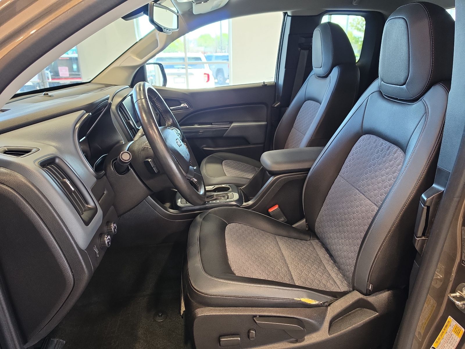 Thumbnail: 2016 Chevrolet Colorado - 13