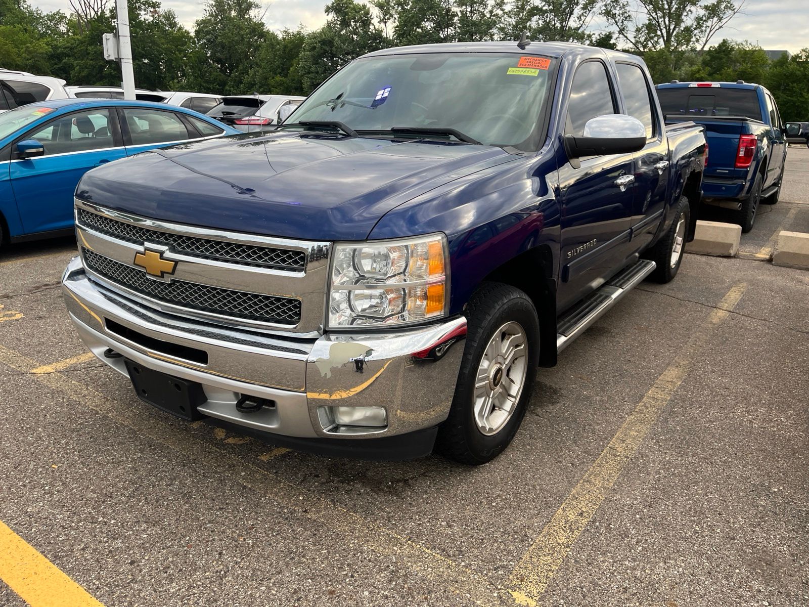 Thumbnail: 2012 Chevrolet Silverado 1500 - 2