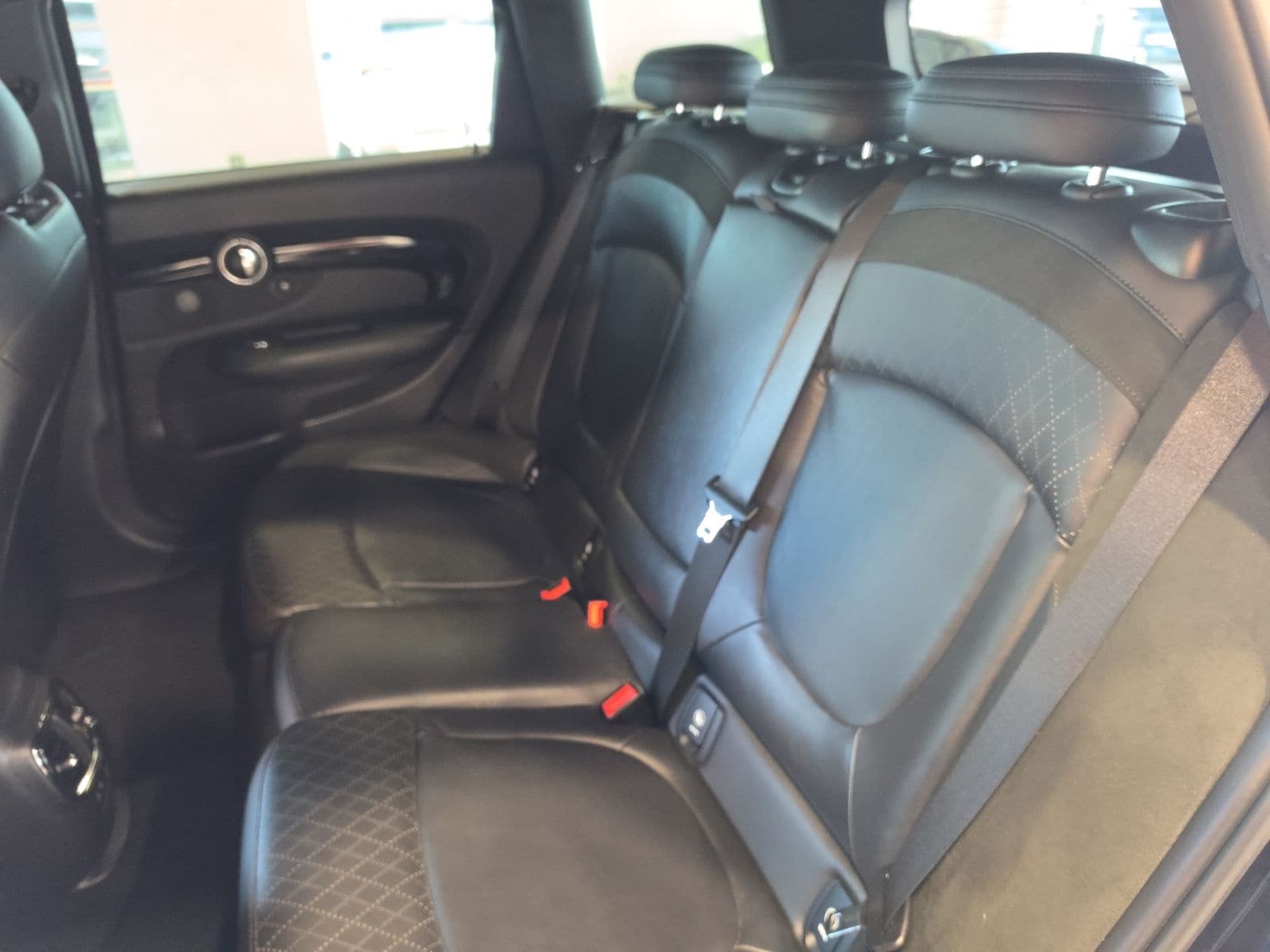 Thumbnail: 2020 MINI Cooper Clubman - 33
