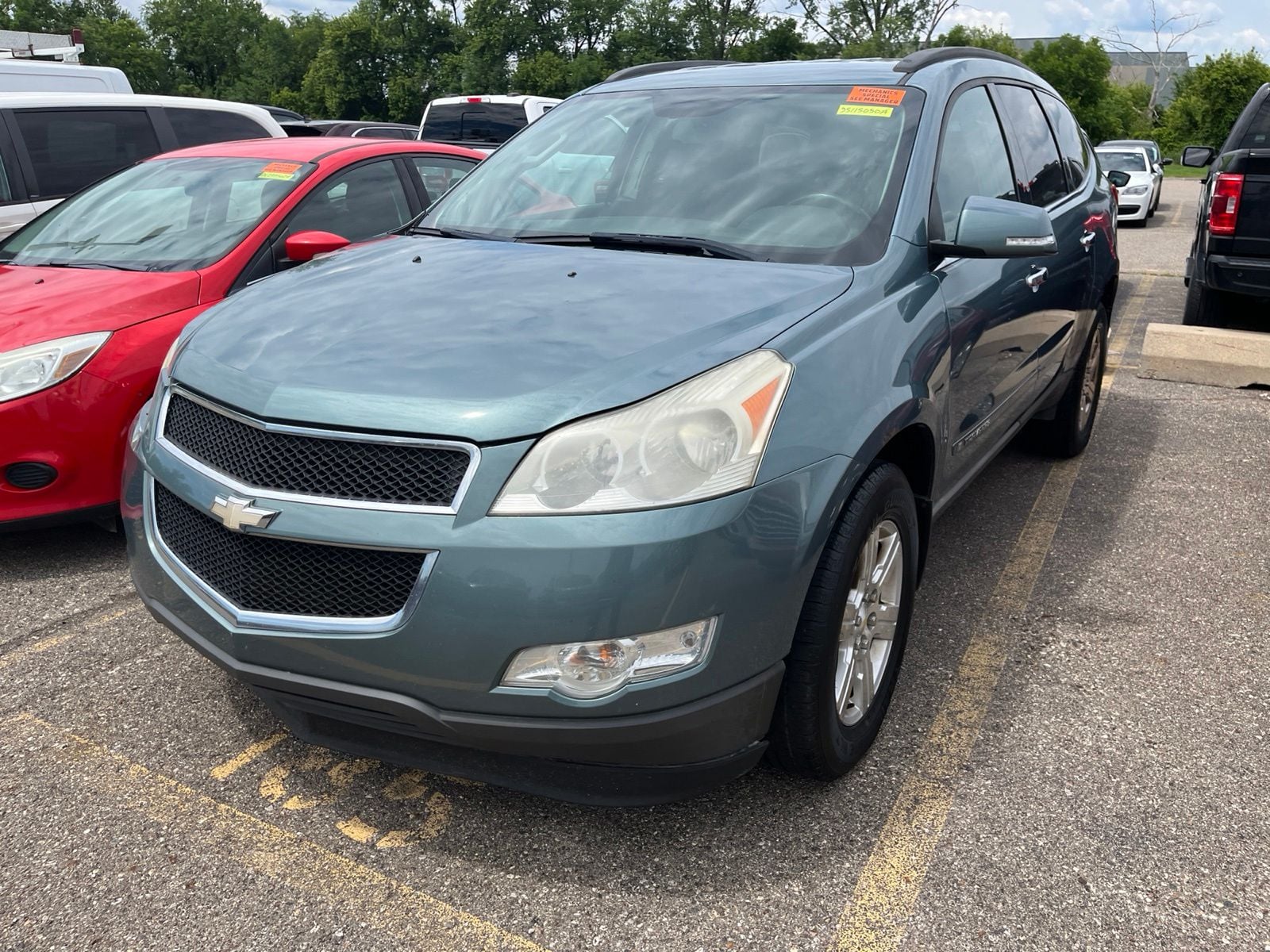 Used 2009 Chevrolet Traverse 1LT with VIN 1GNER23D99S115050 for sale in Sterling Heights, MI