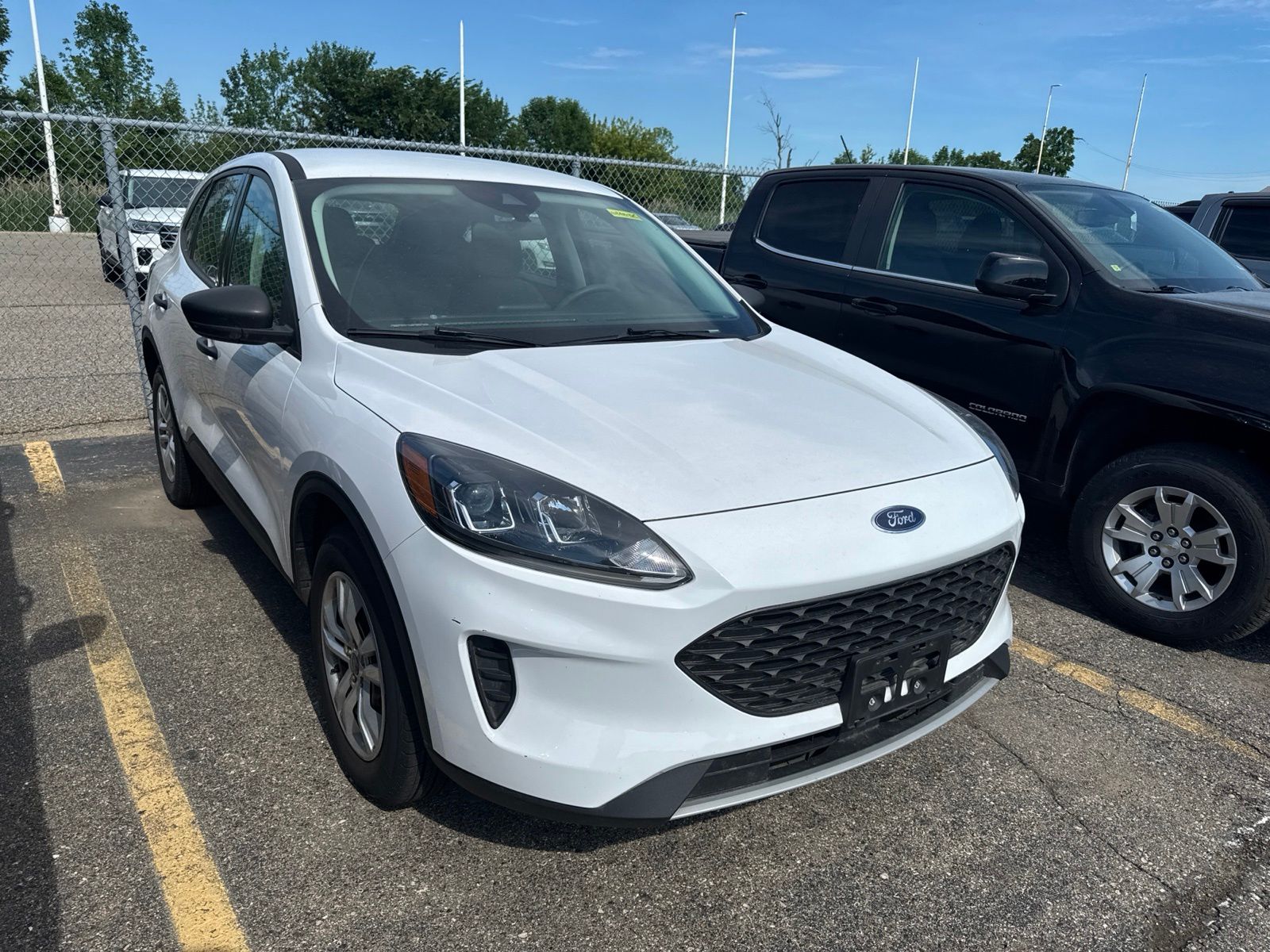 Thumbnail: 2022 Ford Escape - 6