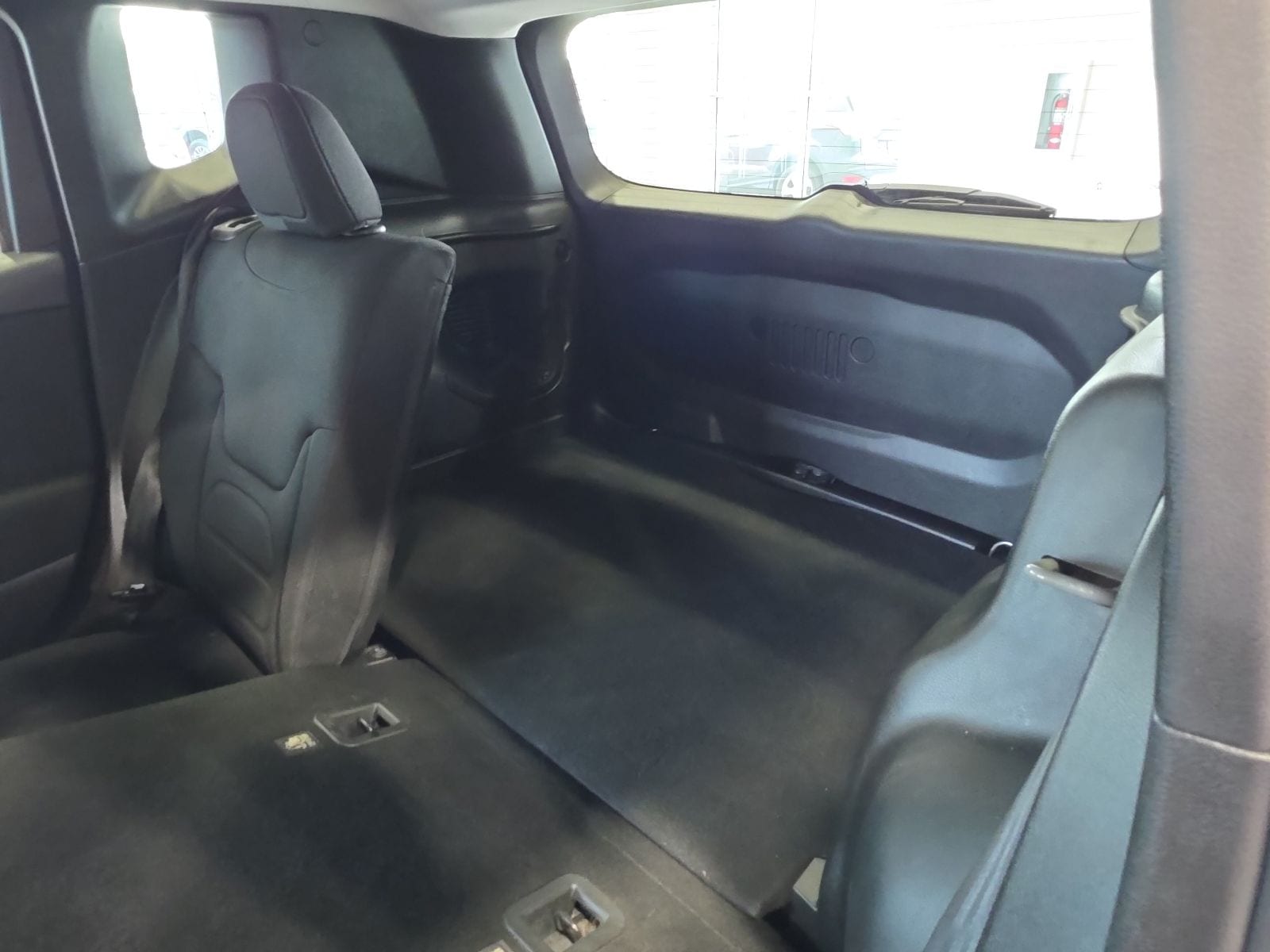 Thumbnail: 2019 Jeep Renegade - 22