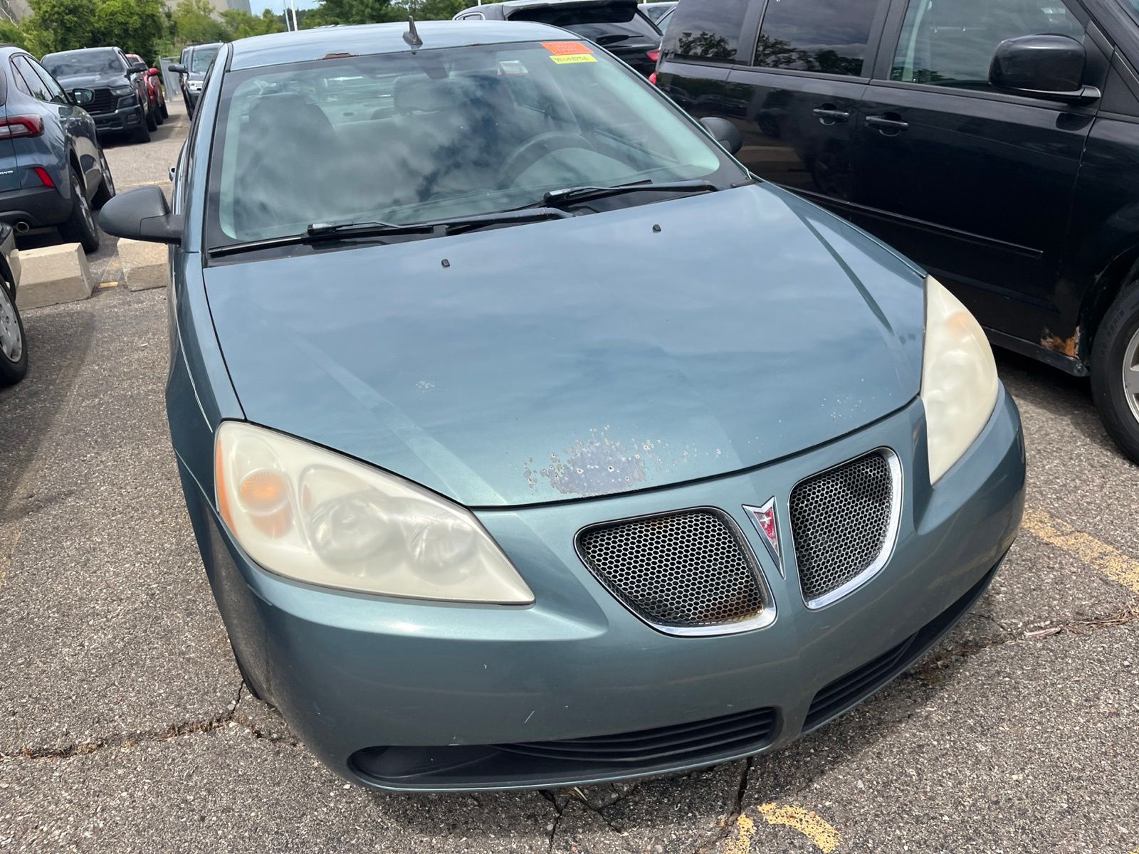Thumbnail: 2009 Pontiac G6 - 19