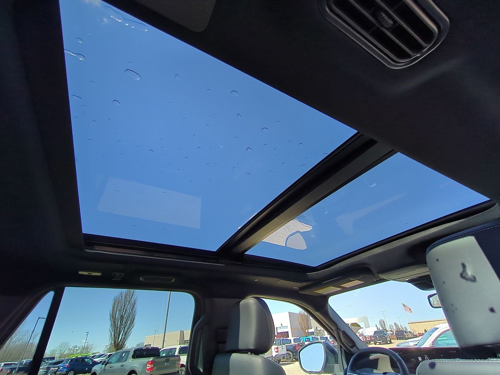 Thumbnail: 2025 Ford Expedition - 22