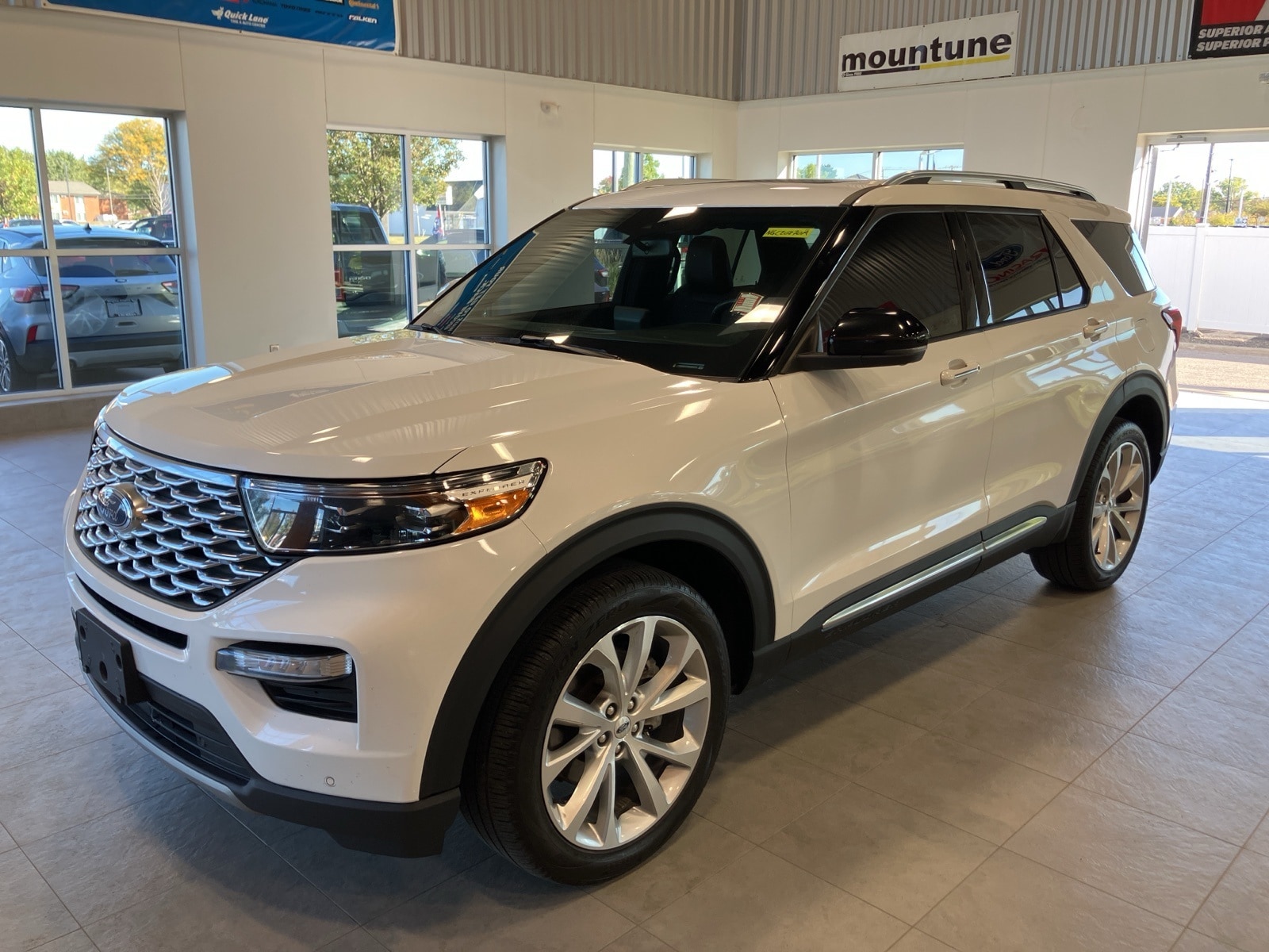 2022 Ford Explorer SUV  2022 Ford Explorer SUV