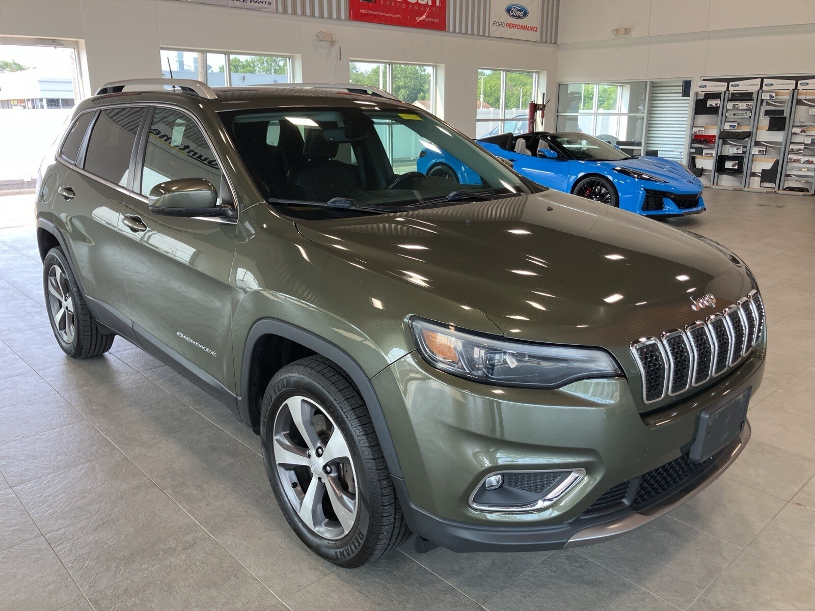 2020 Jeep Cherokee Limited photo 3