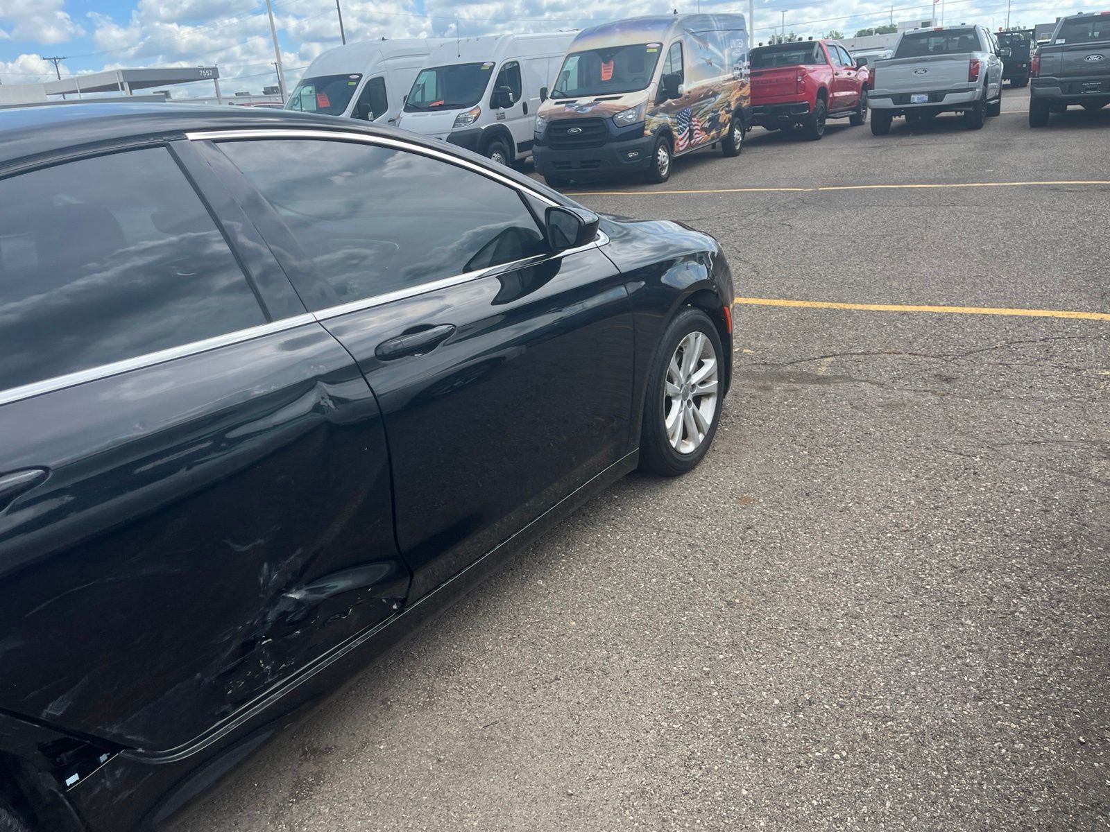 Thumbnail: 2016 Chrysler 200 - 15