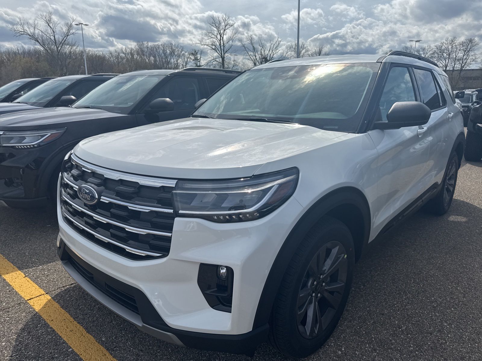 Thumbnail: 2026 Ford Explorer - 2