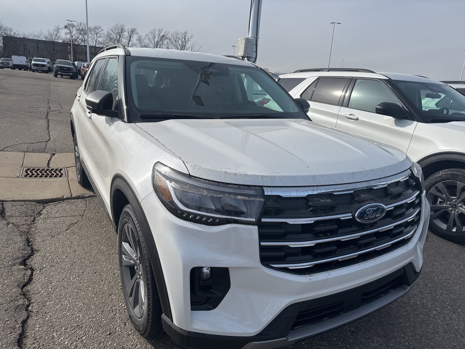 Thumbnail: 2026 Ford Explorer - 20