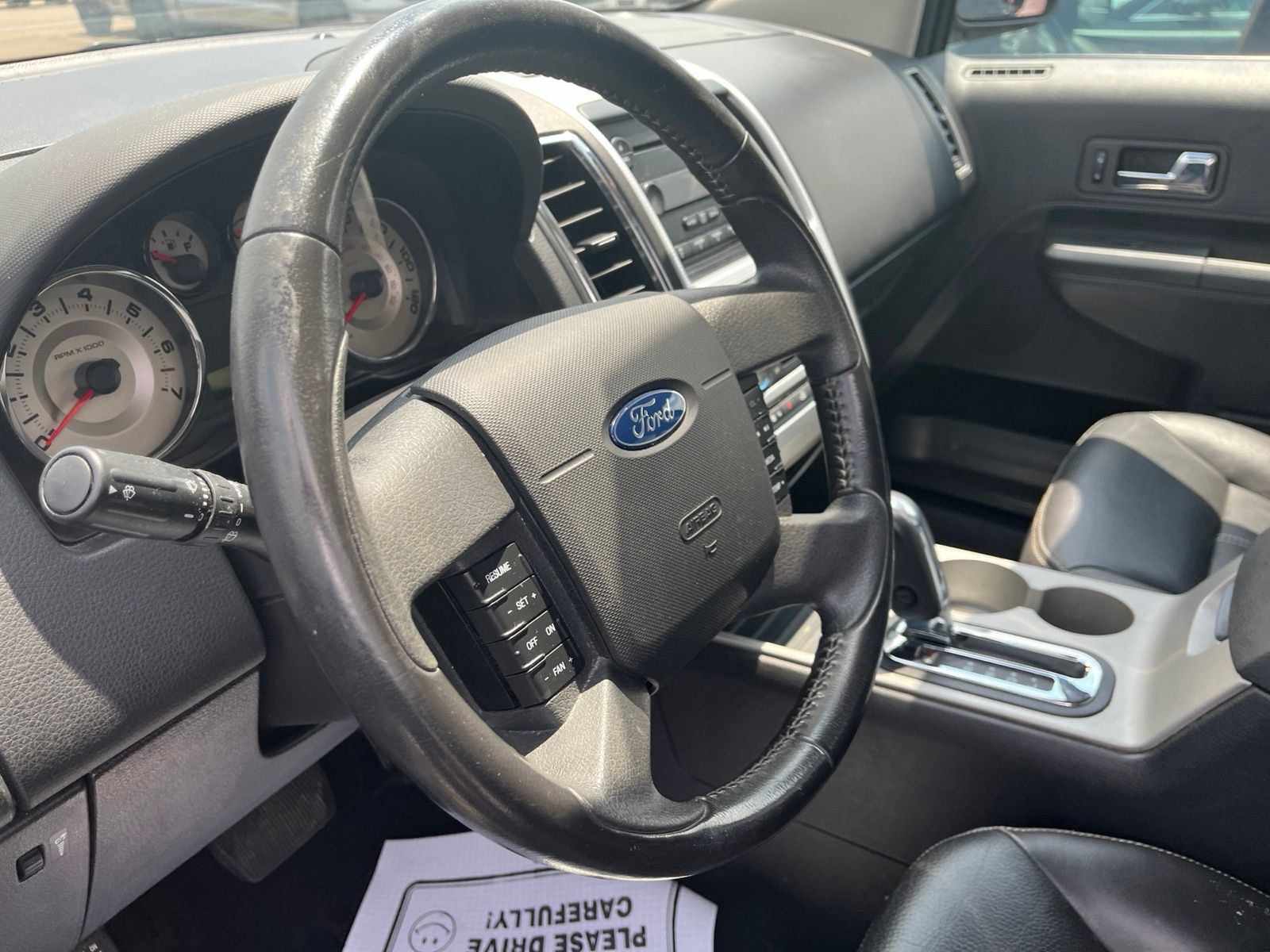 Thumbnail: 2007 Ford Edge - 25