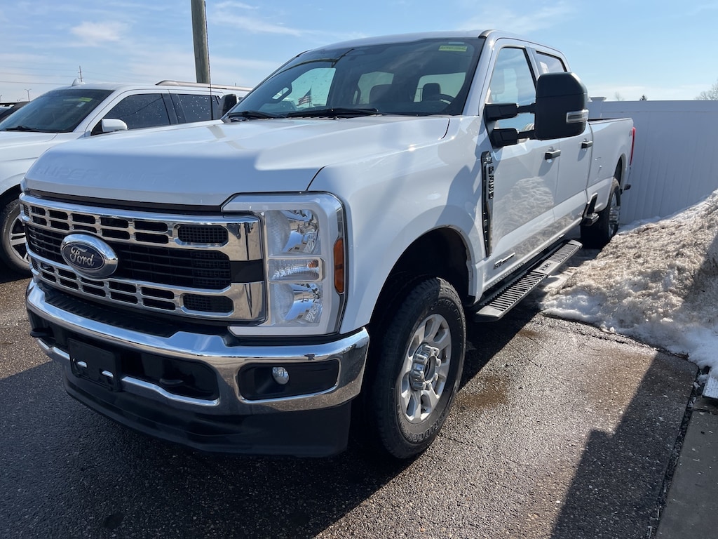 Used 2024 Ford F-350SD XLT Truck