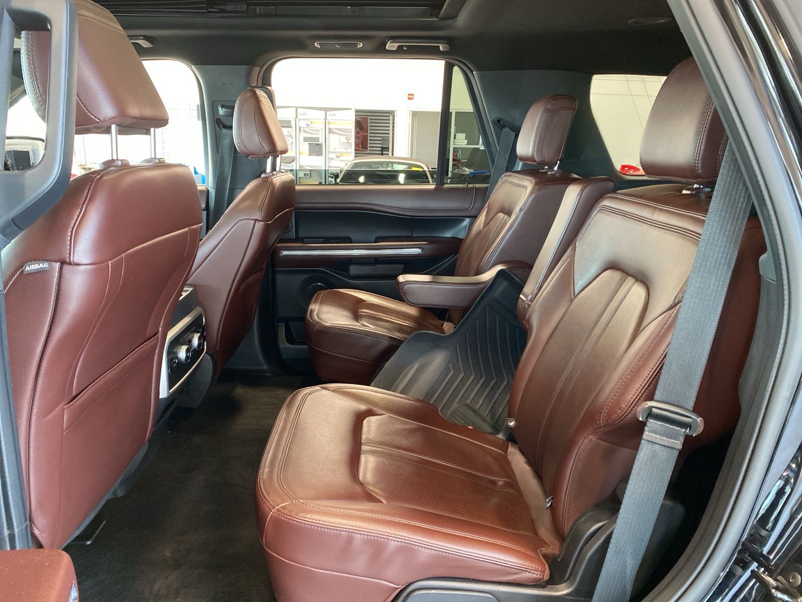 Thumbnail: 2022 Ford Expedition - 25