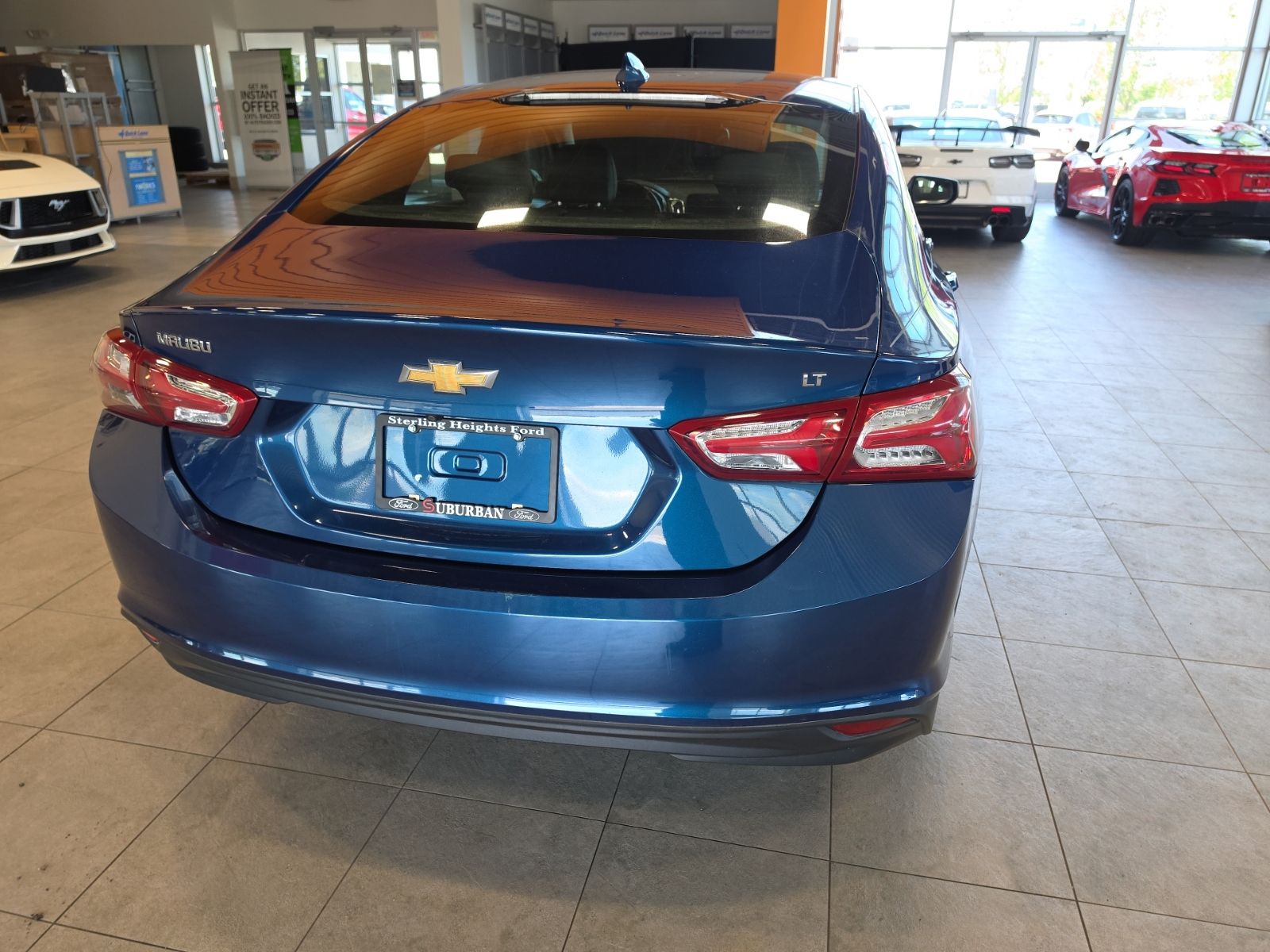 Thumbnail: 2019 Chevrolet Malibu - 9