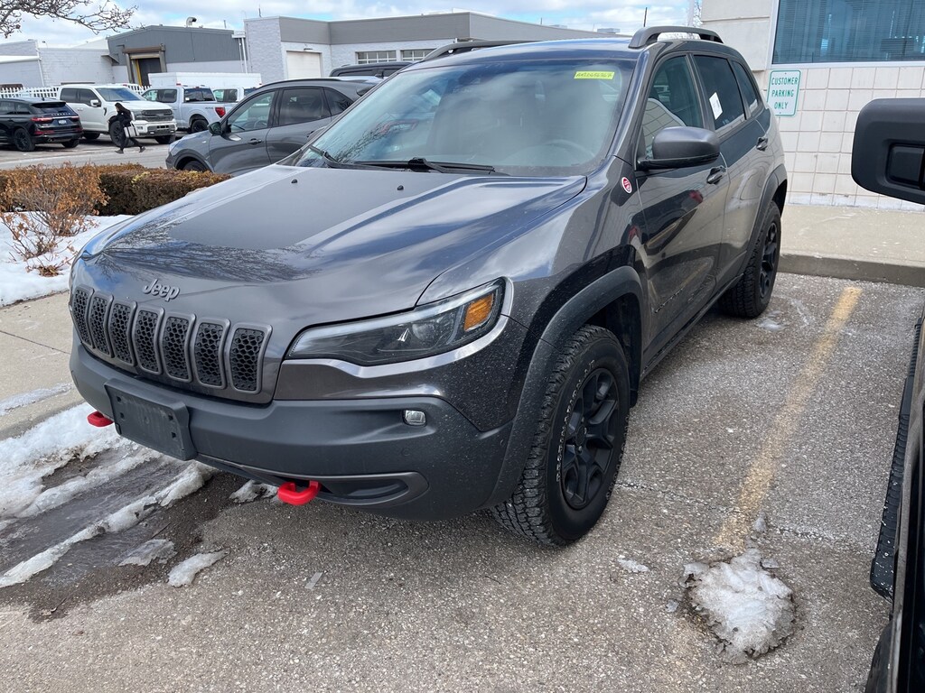 Used 2020 Jeep Cherokee Trailhawk SUV