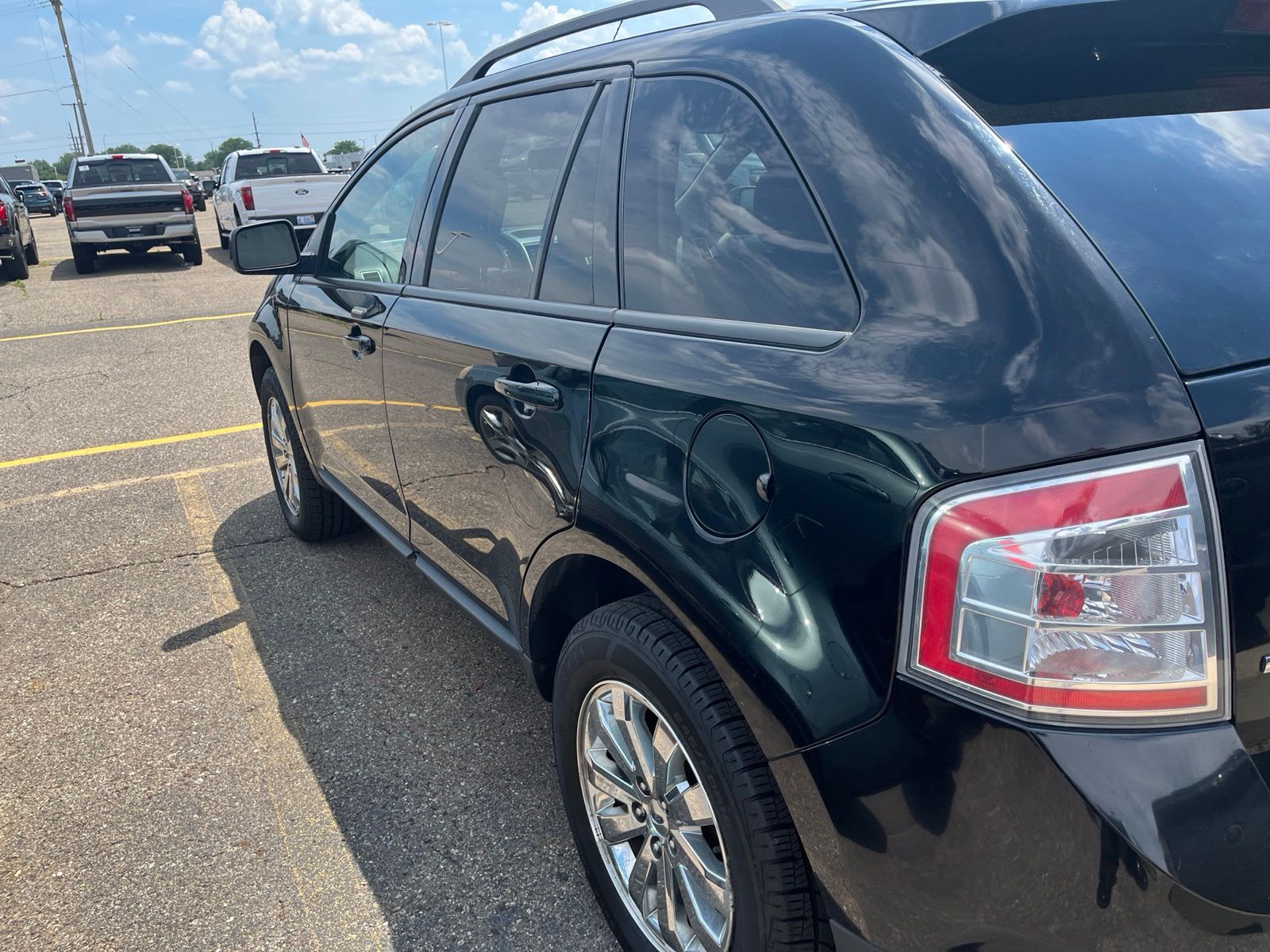 Thumbnail: 2007 Ford Edge - 12