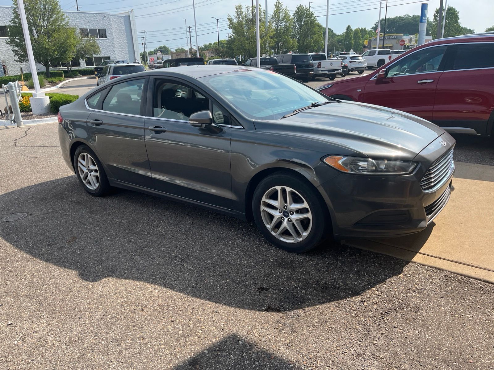 Thumbnail: 2016 Ford Fusion - 18