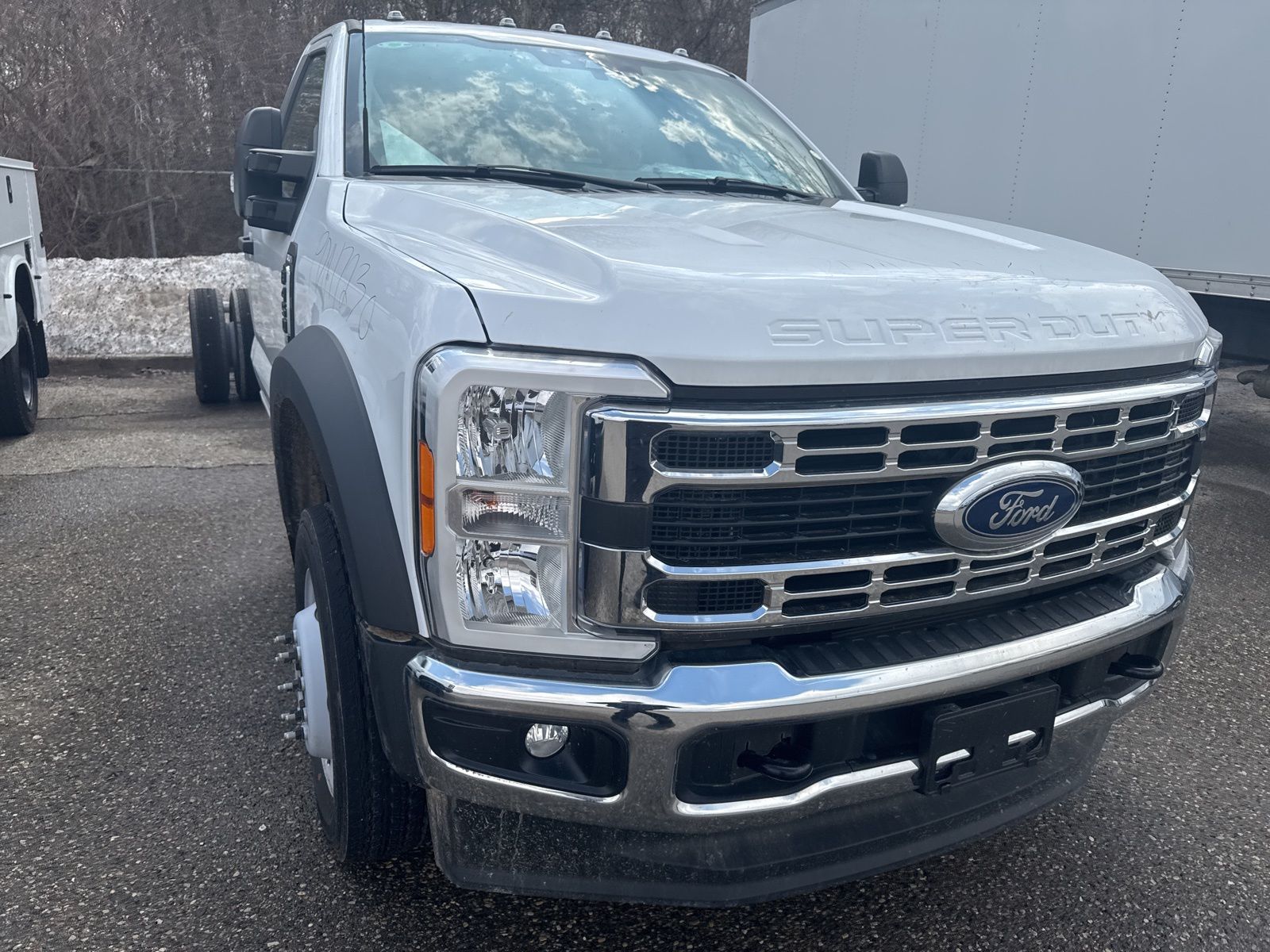 Thumbnail: 2023 Ford F-450 - 21