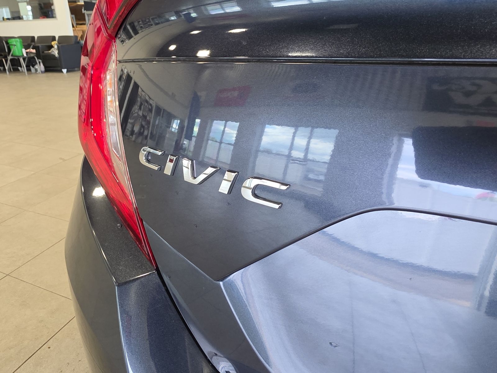 Thumbnail: 2018 Honda Civic - 7