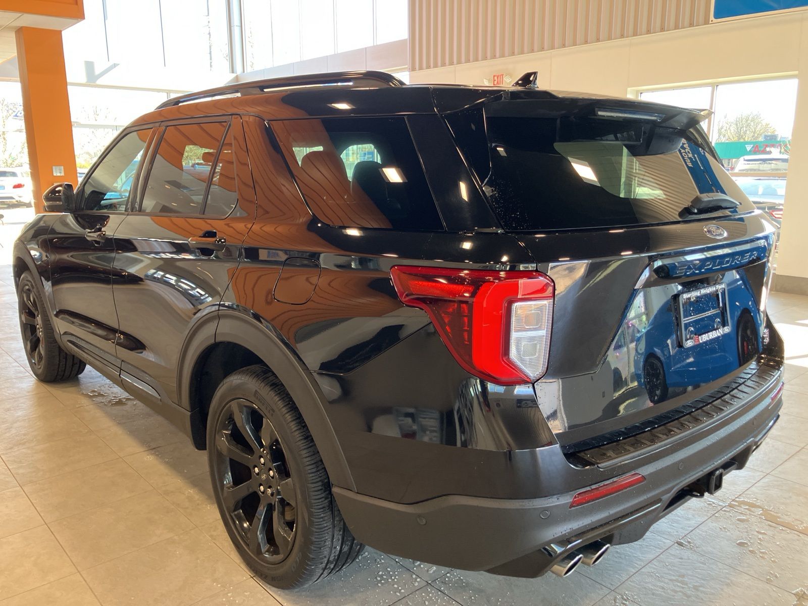 Thumbnail: 2020 Ford Explorer - 7