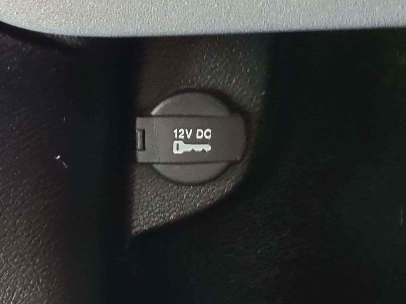 Thumbnail: 2016 Jeep Cherokee - 36
