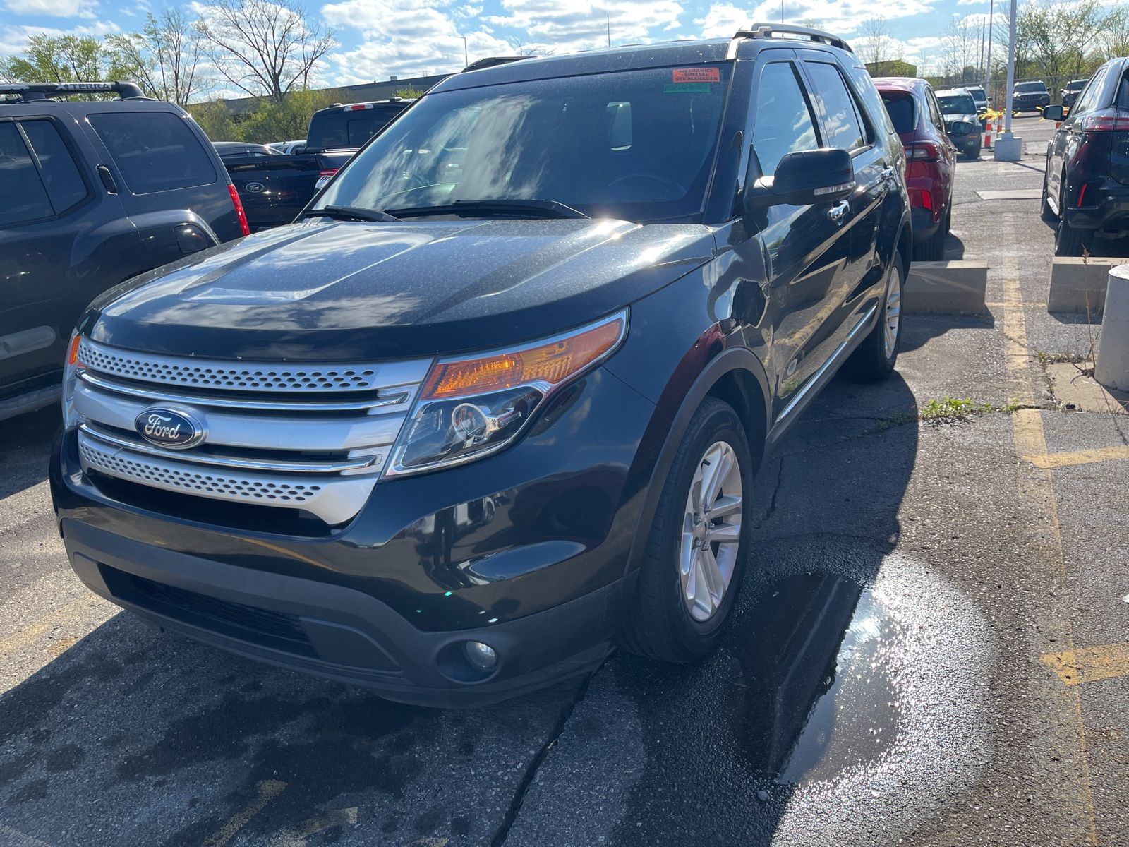 Thumbnail: 2014 Ford Explorer - 1