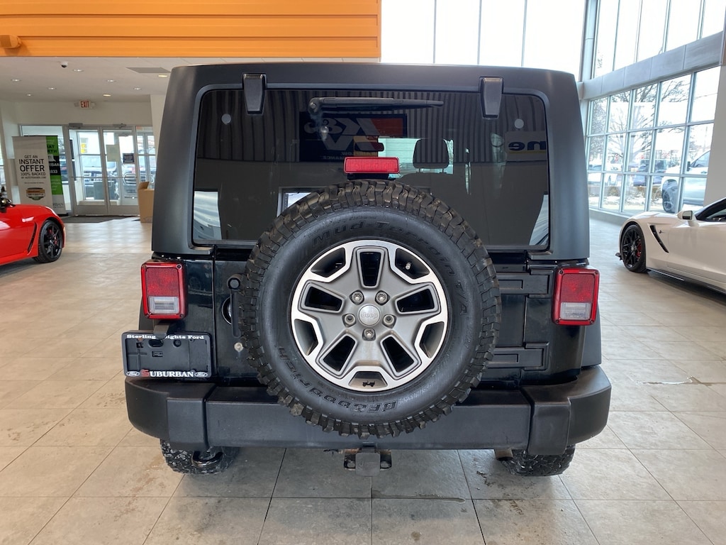 Used 2016 Jeep Wrangler Unlimited Rubicon SUV