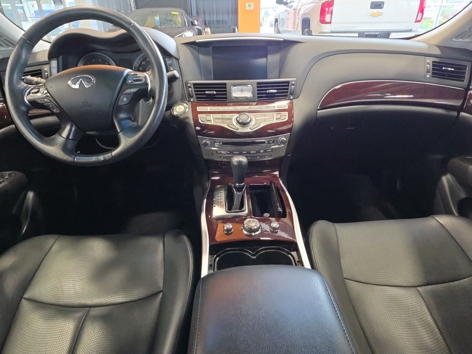 Thumbnail: 2019 INFINITI Q70 - 29