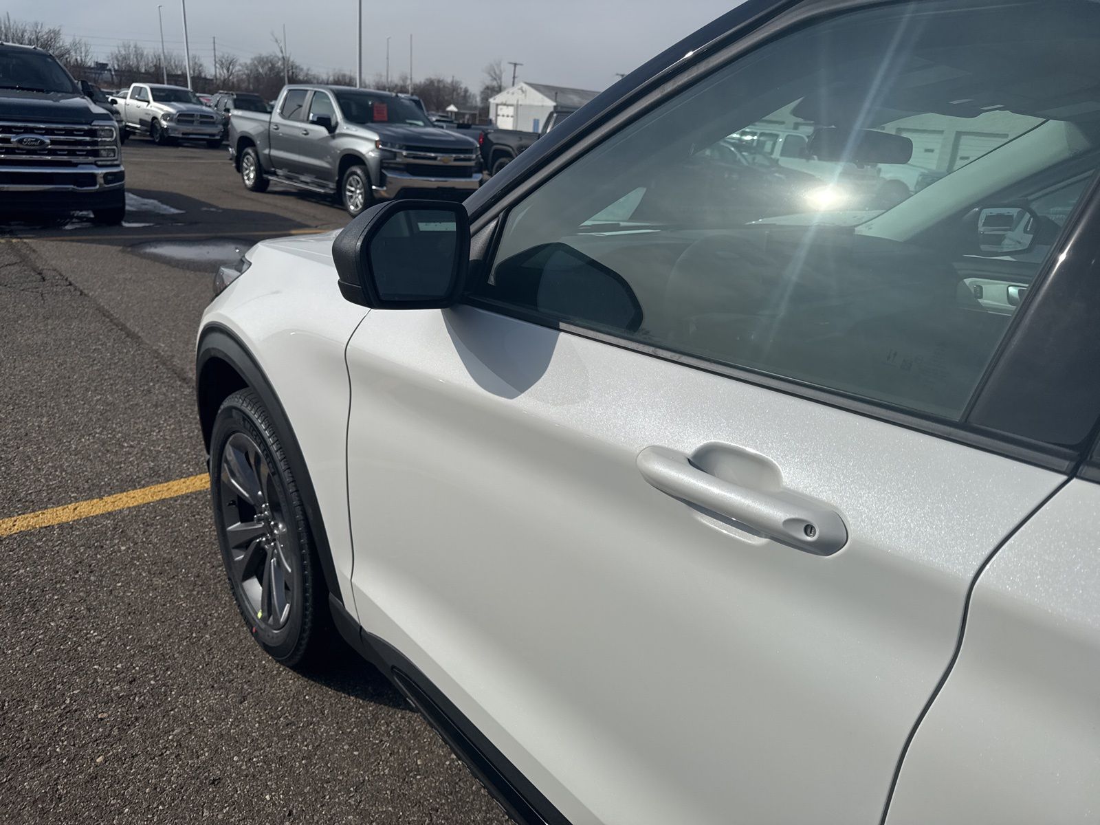 Thumbnail: 2026 Ford Explorer - 23
