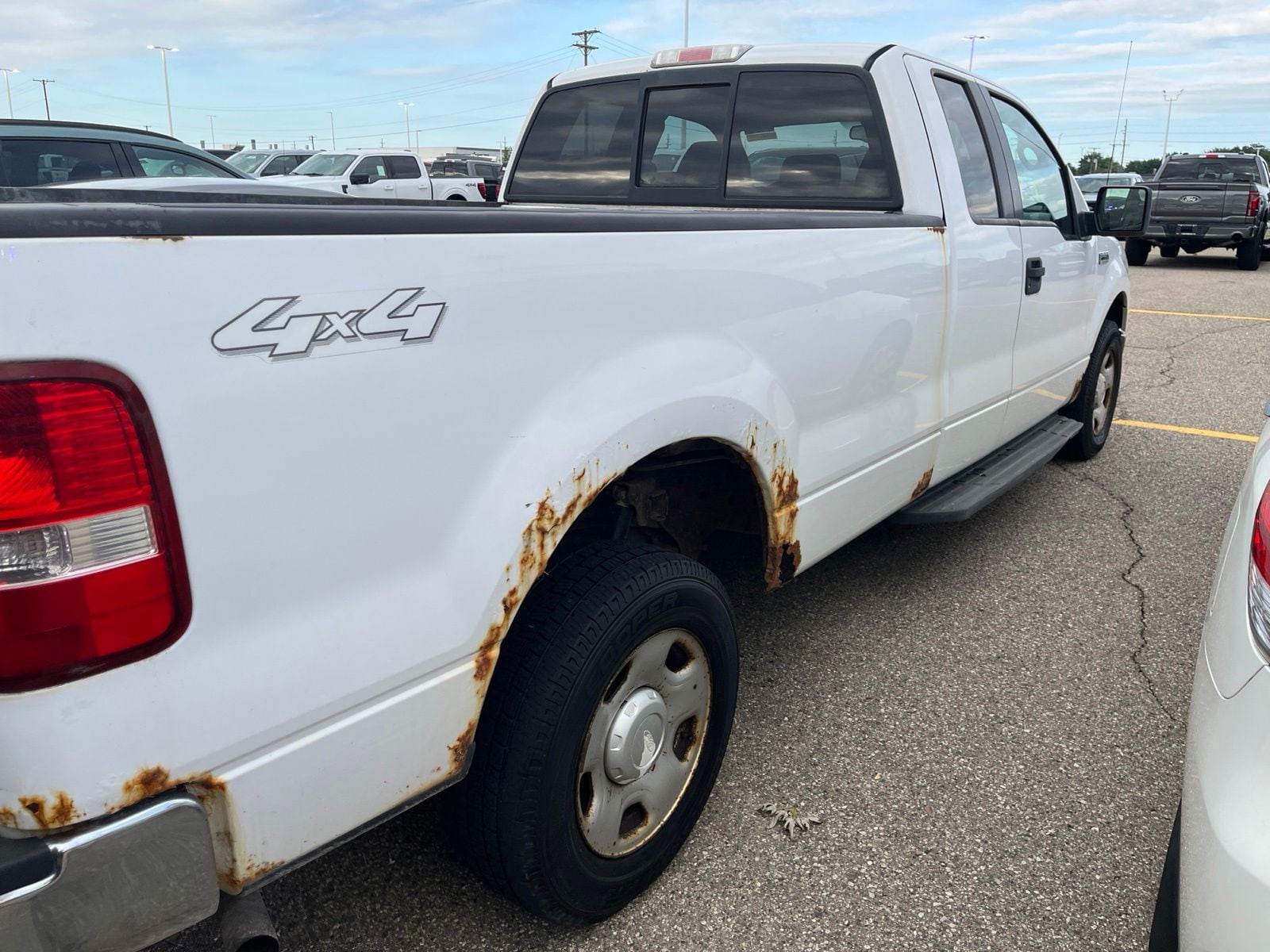 Thumbnail: 2005 Ford F-150 - 15