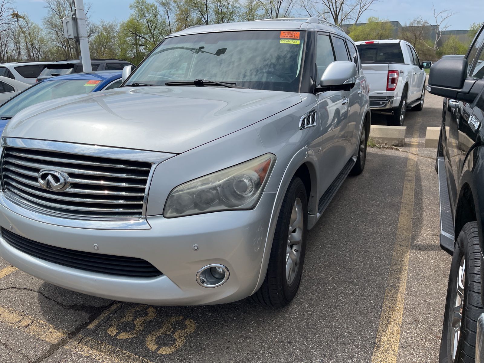 Thumbnail: 2014 INFINITI QX80 - 4