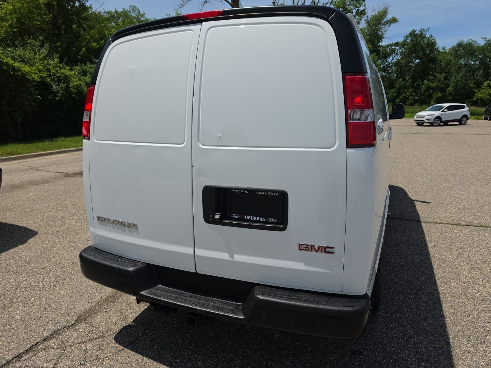 Thumbnail: 2017 GMC Savana - 8