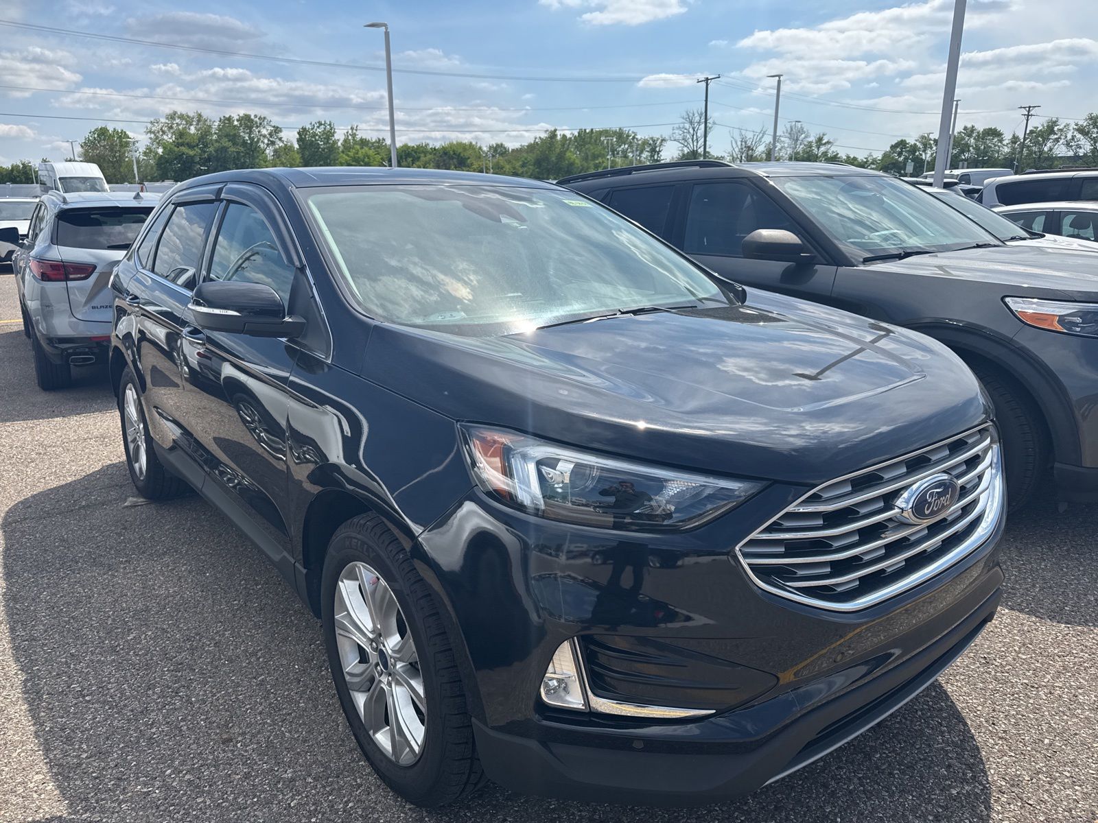 Thumbnail: 2022 Ford Edge - 10