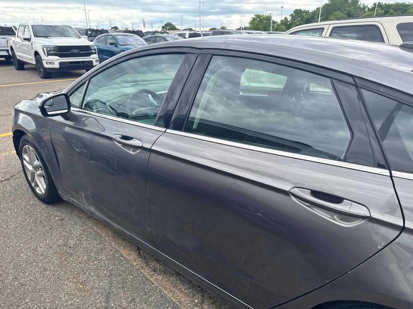 Thumbnail: 2014 Ford Fusion - 15
