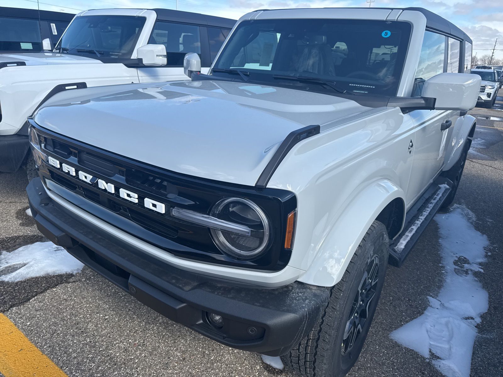 Thumbnail: 2026 Ford Bronco - 21