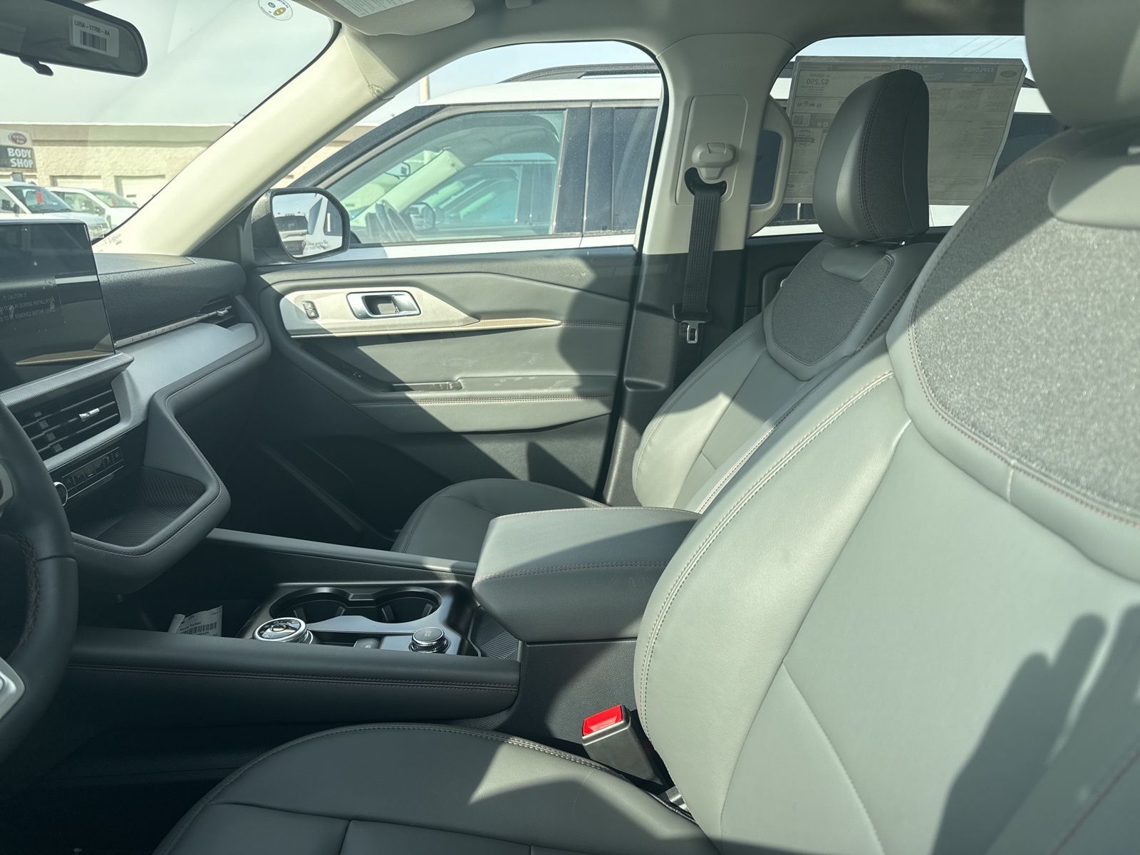 Thumbnail: 2026 Ford Explorer - 28
