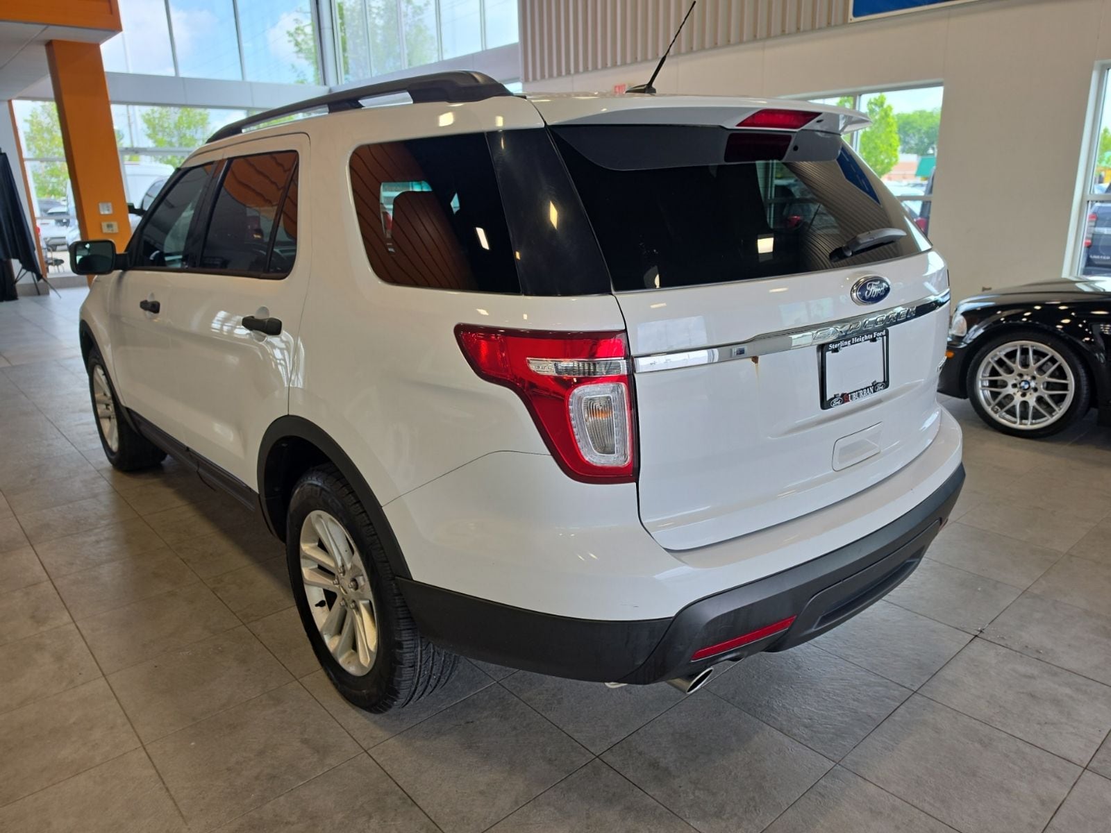Thumbnail: 2015 Ford Explorer - 11