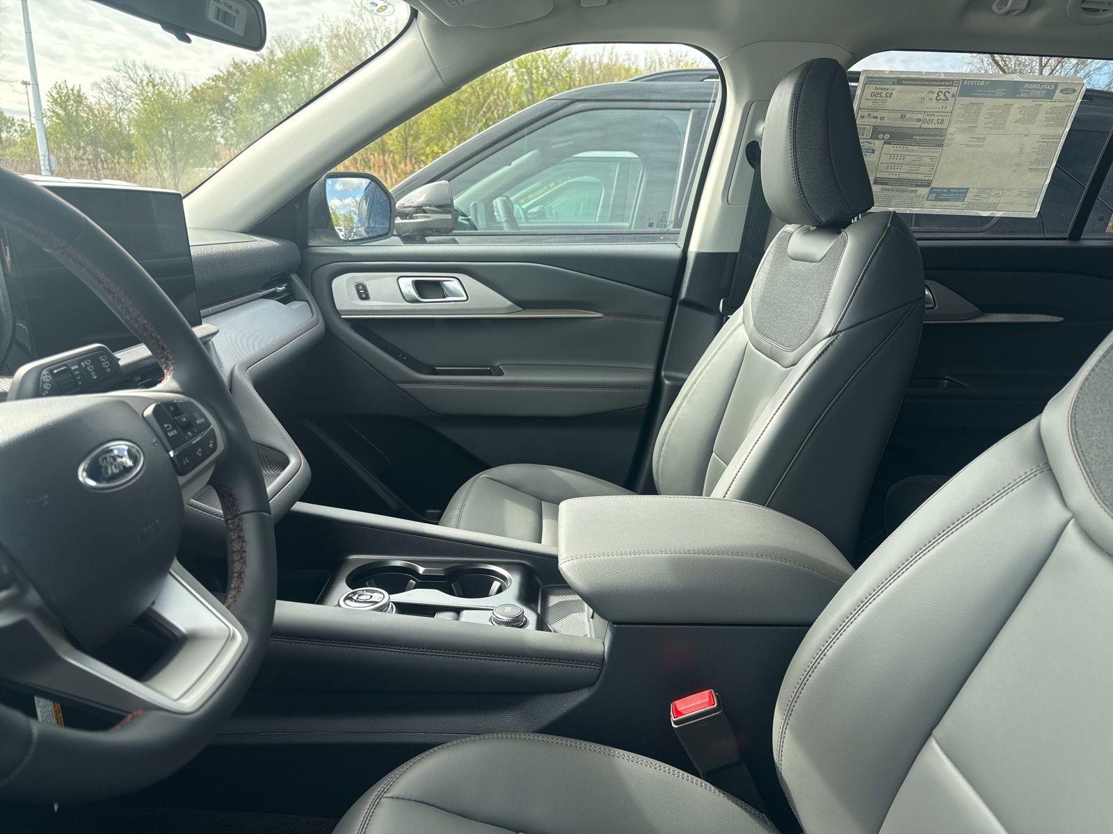 Thumbnail: 2026 Ford Explorer - 30