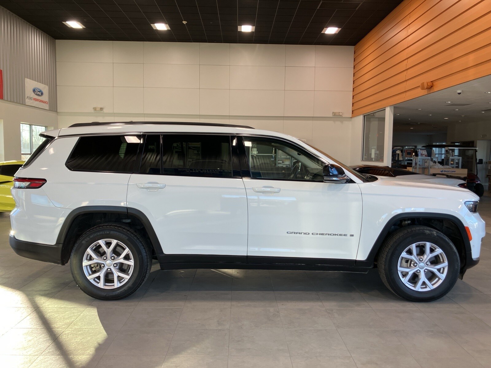 2022 Jeep Grand Cherokee Limited photo 4