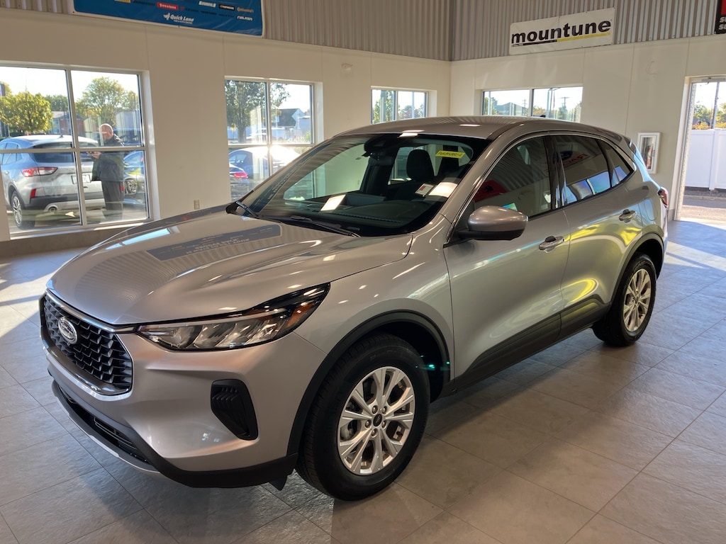 Used 2023 Ford Escape Active SUV