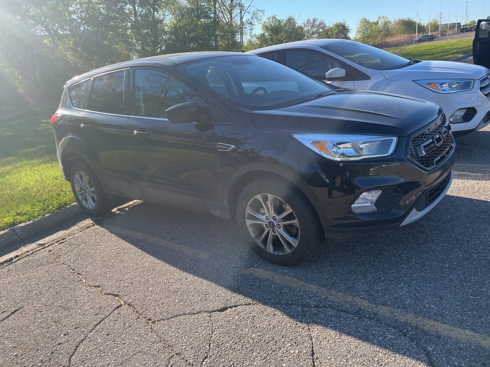 Thumbnail: 2019 Ford Escape - 16