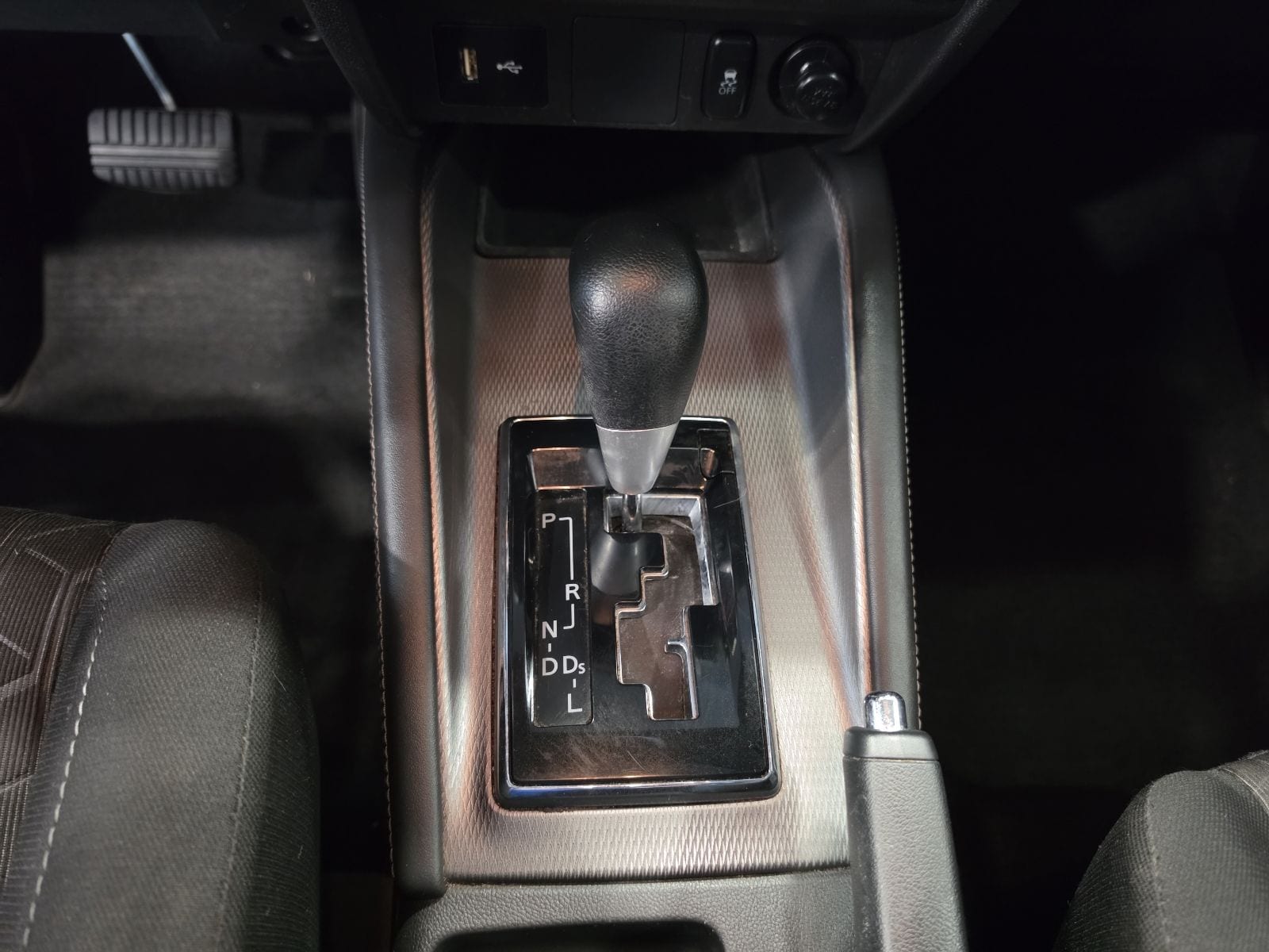 Thumbnail: 2020 Mitsubishi Outlander Sport - 16