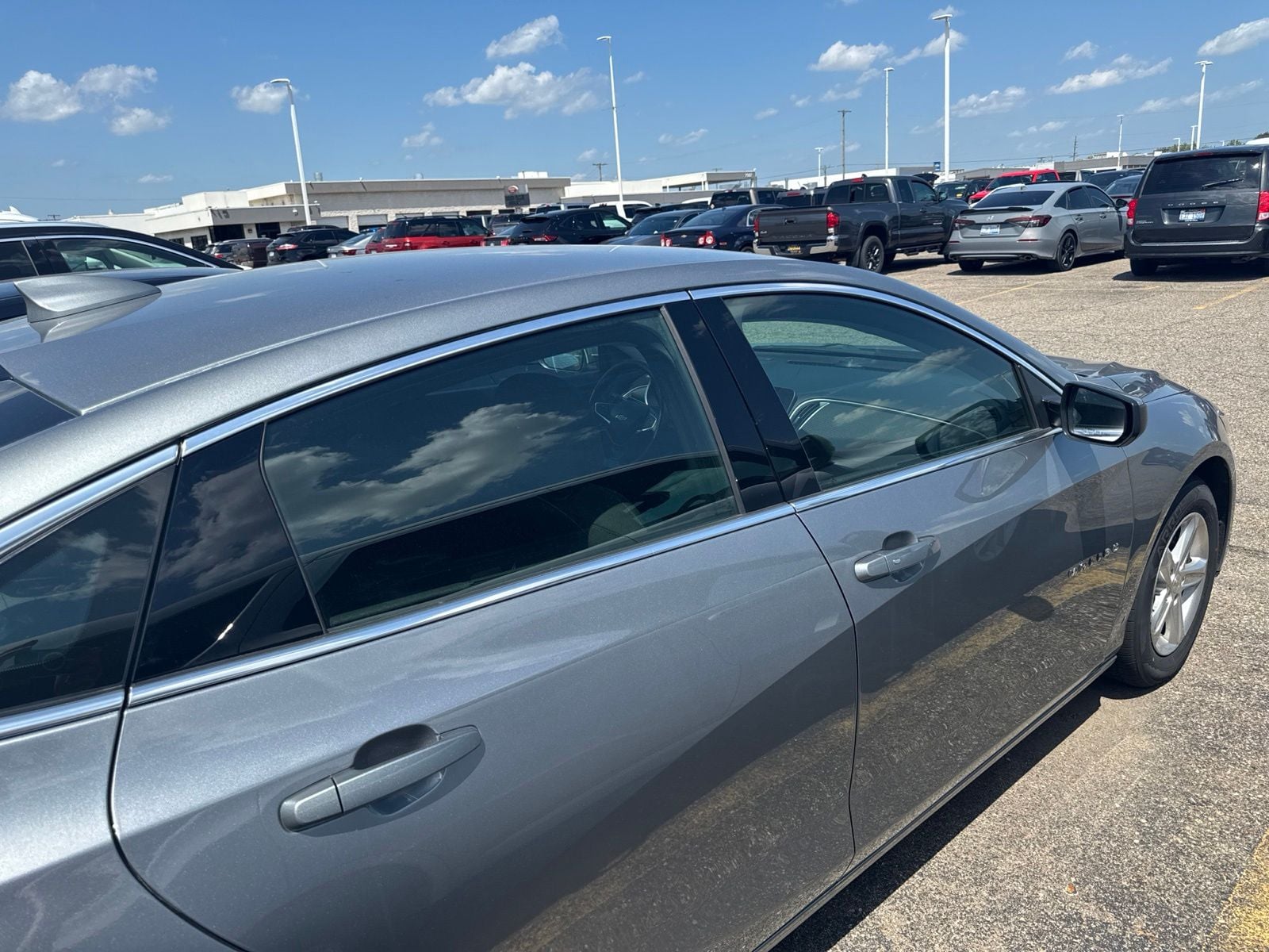 Thumbnail: 2024 Chevrolet Malibu - 10